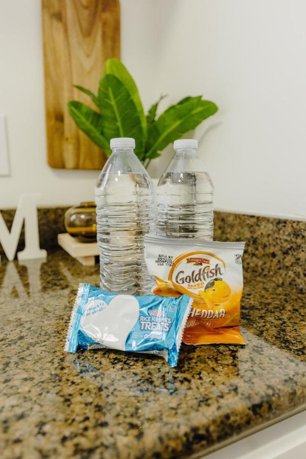 Centrally Located 2Br Overton Square Unit 2 Fast Wifi Free Parking Yes Pets Memphis Exteriör bild